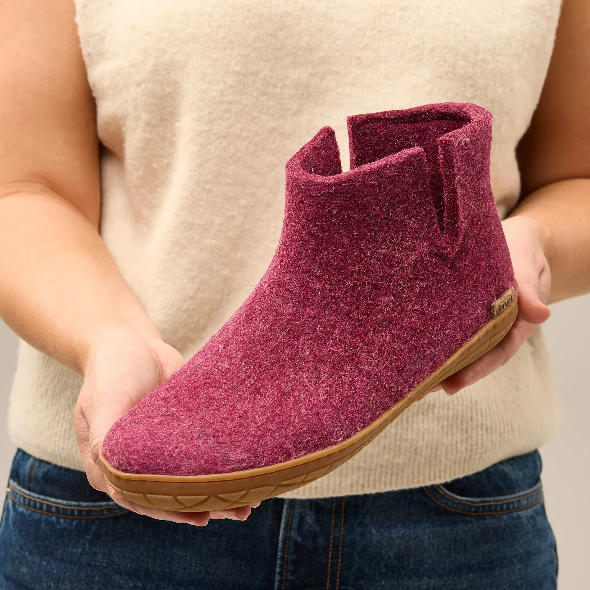 Boot with natural rubber sole - honey - Cranberry