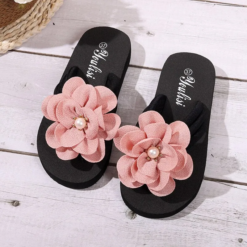 Summer Beach Style Thong Slippers for Women with Flower and Pearl